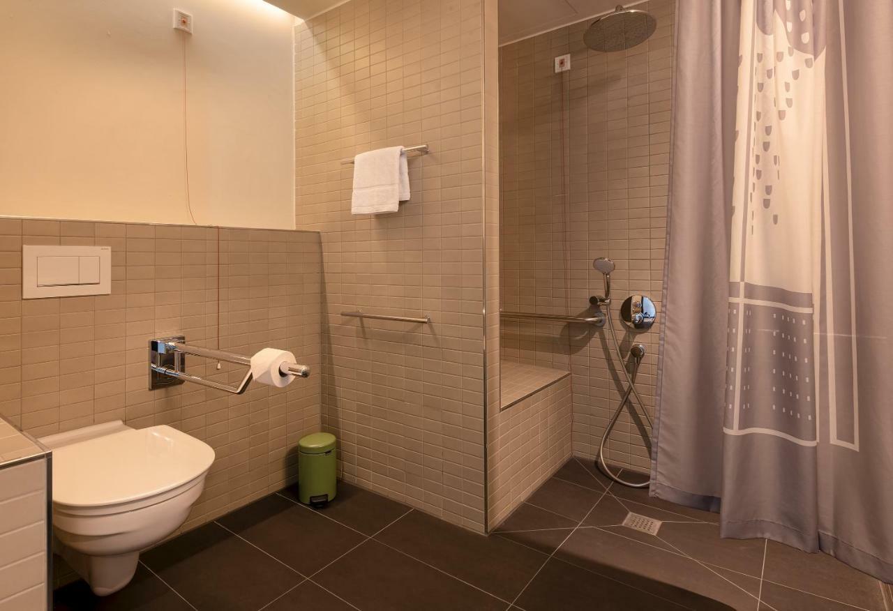 Pierdrei Hotel Hafencity Хамбург Екстериор снимка